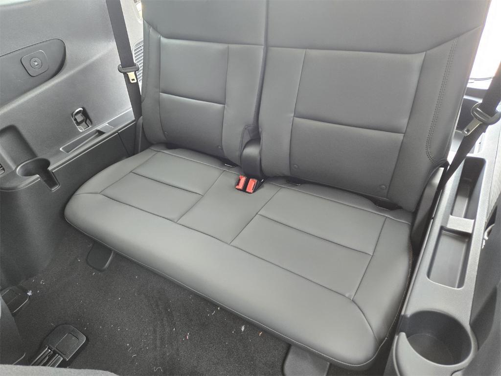 new 2025 Ford Explorer car, priced at $40,562