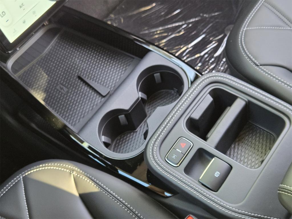 new 2025 Ford Mustang Mach-E car, priced at $37,085