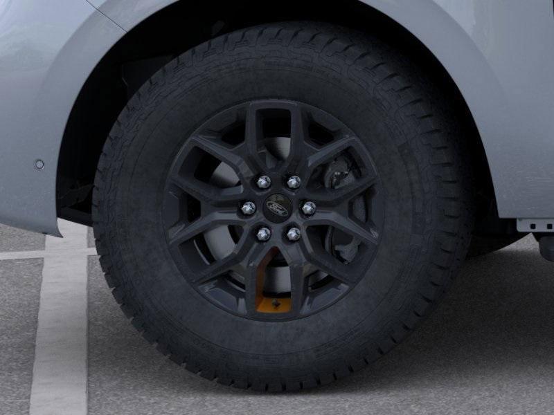 new 2025 Ford Expedition car, priced at $82,180