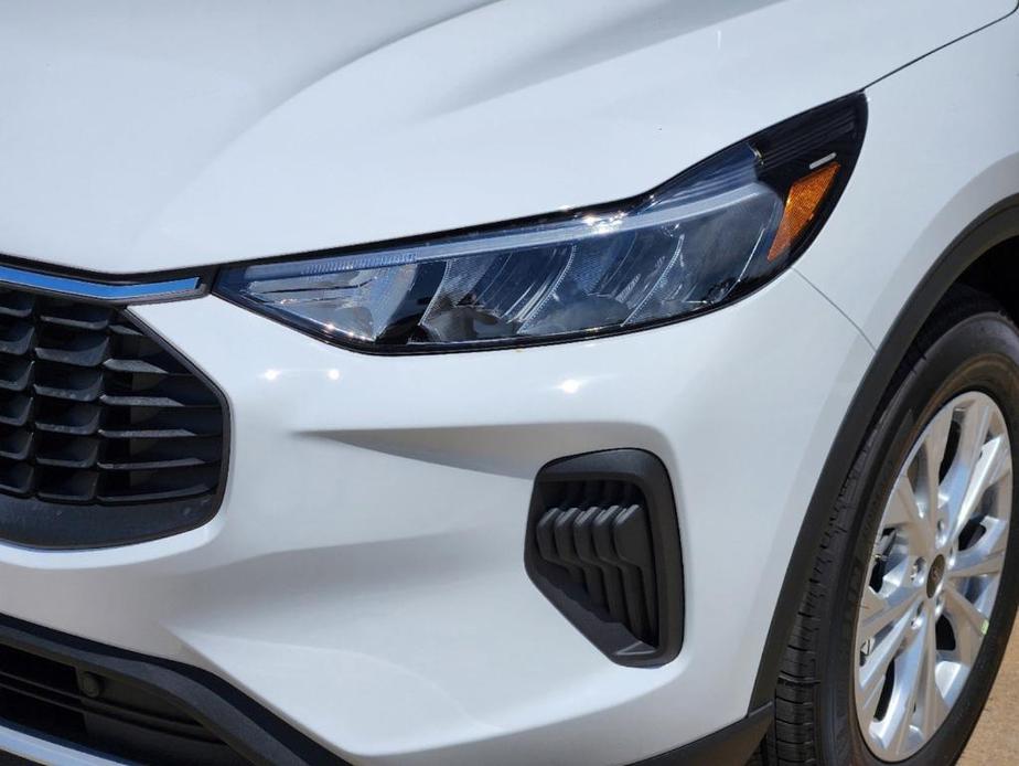 new 2024 Ford Escape car, priced at $21,985