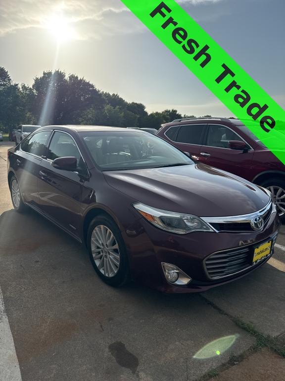 used 2013 Toyota Avalon Hybrid car, priced at $11,000