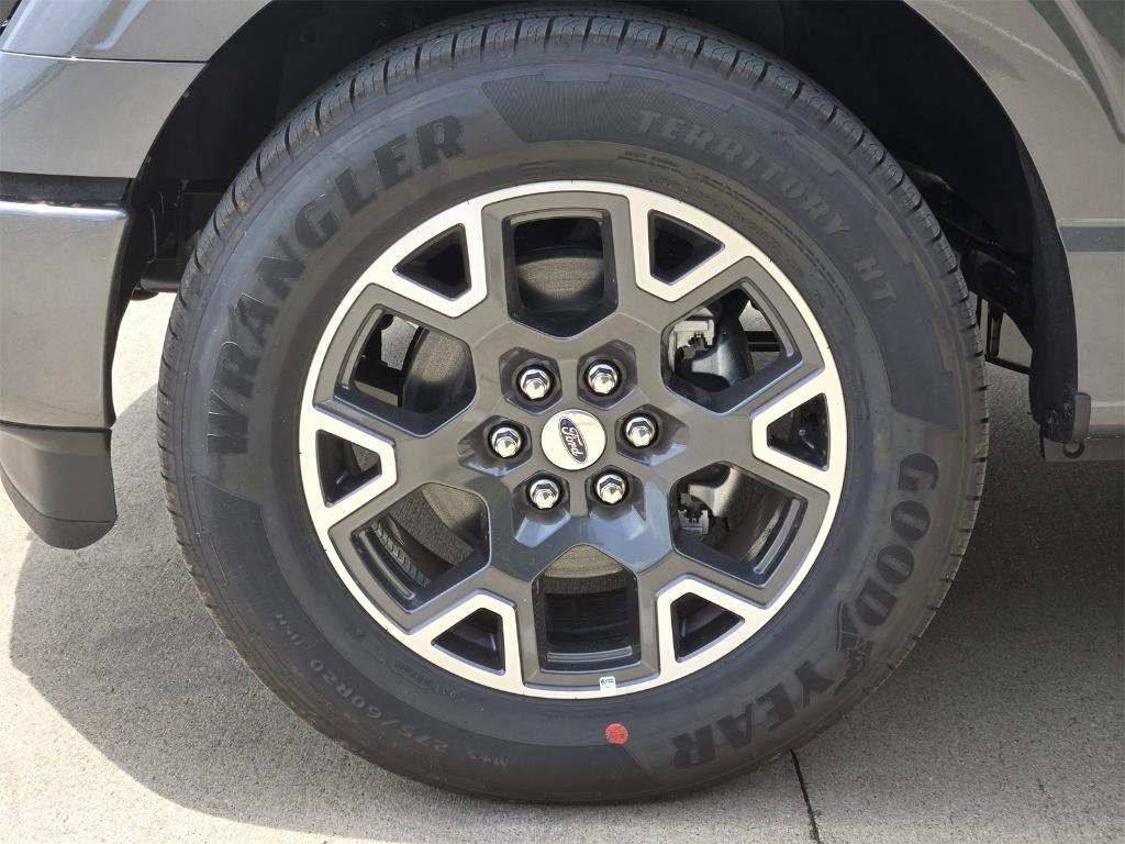 new 2025 Ford F-150 car, priced at $45,130
