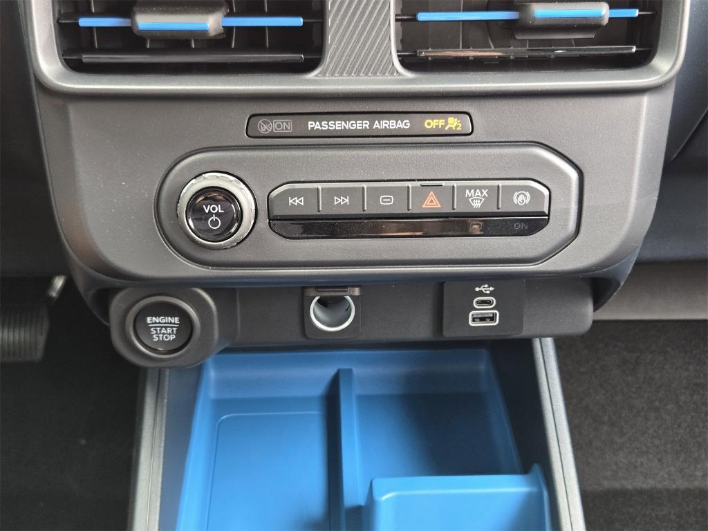 new 2025 Ford Maverick car, priced at $31,854