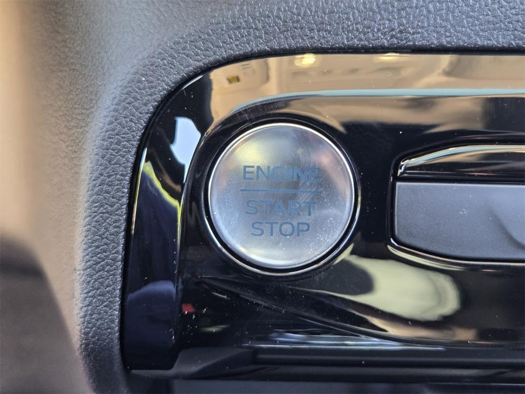 new 2025 Ford Escape car, priced at $30,074