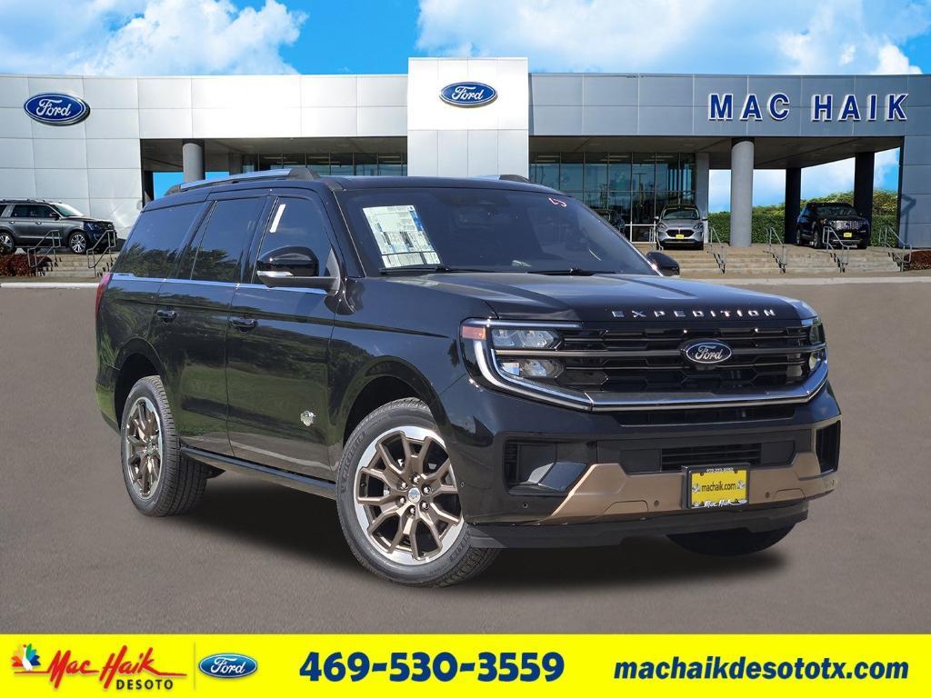 new 2025 Ford Expedition car, priced at $79,850