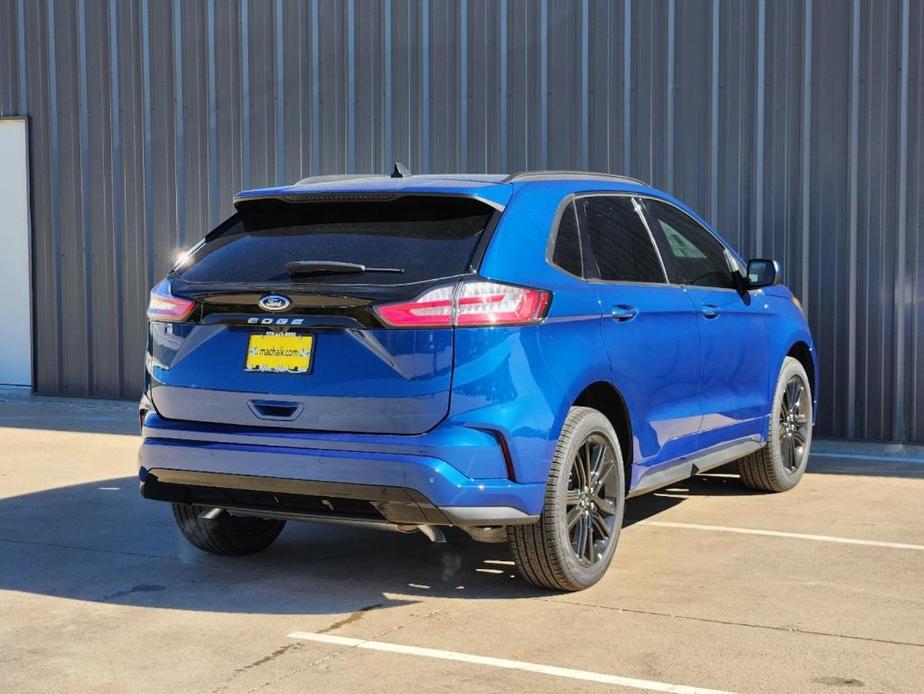 new 2024 Ford Edge car, priced at $31,730