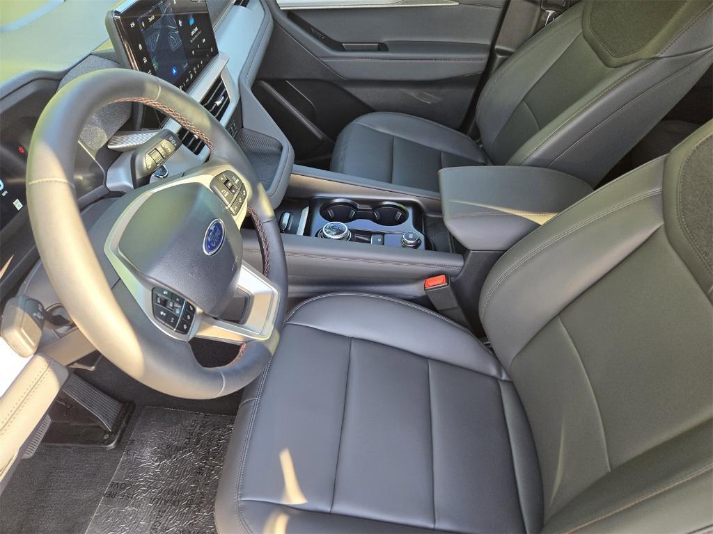 new 2025 Ford Explorer car, priced at $36,665