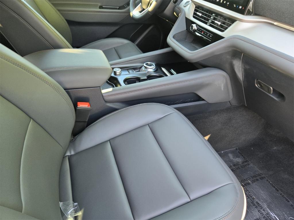 new 2025 Ford Explorer car, priced at $36,665