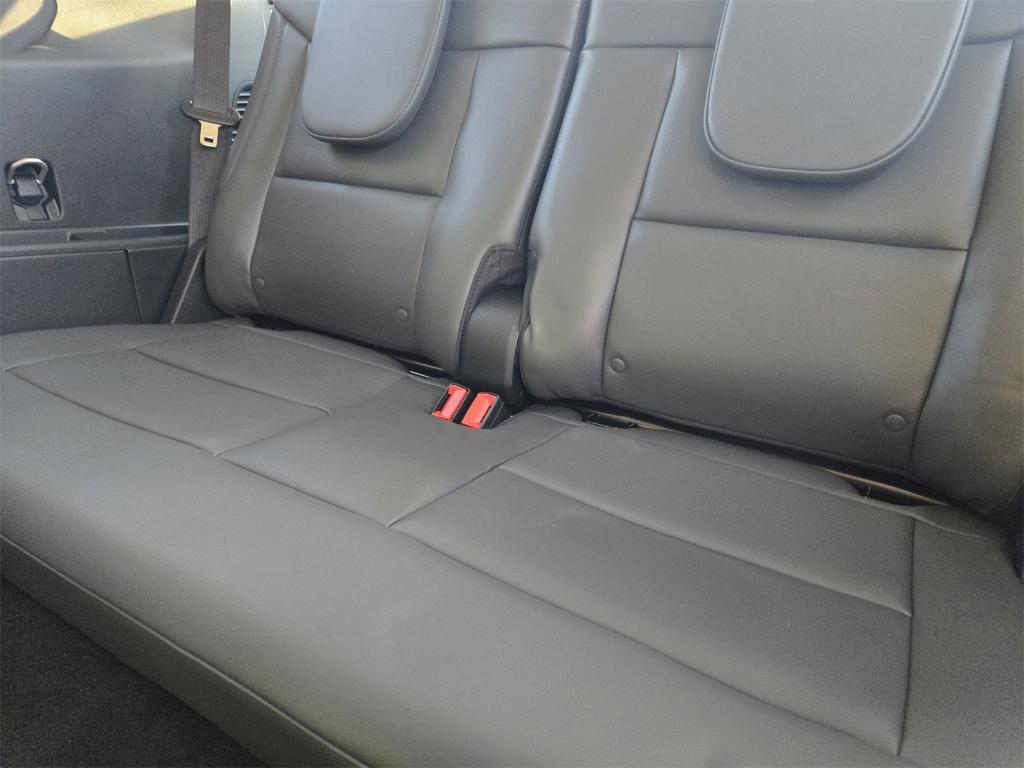 new 2025 Ford Explorer car, priced at $36,665