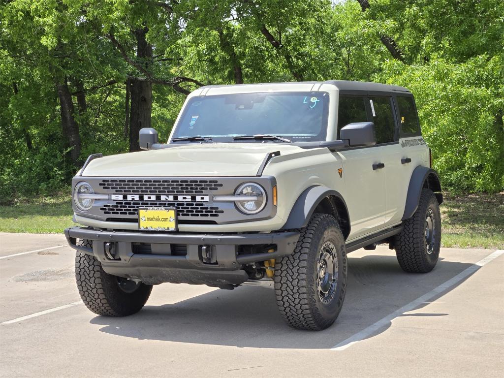 new 2025 Ford Bronco car, priced at $60,805