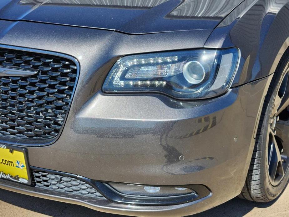 used 2021 Chrysler 300 car, priced at $20,400