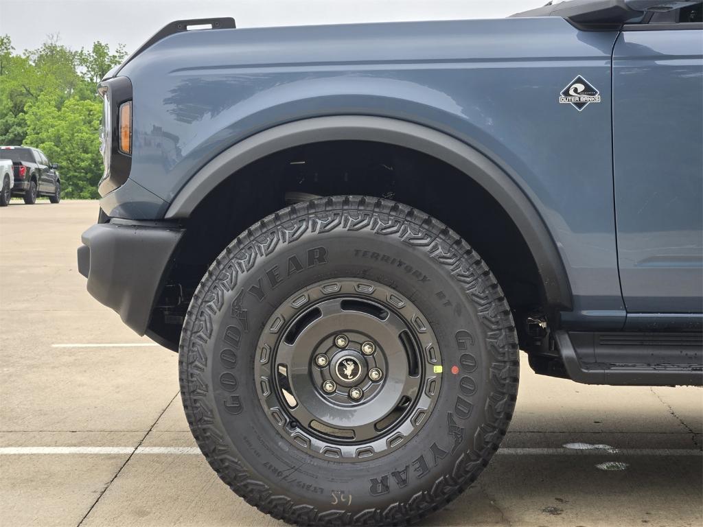 new 2025 Ford Bronco car, priced at $58,383