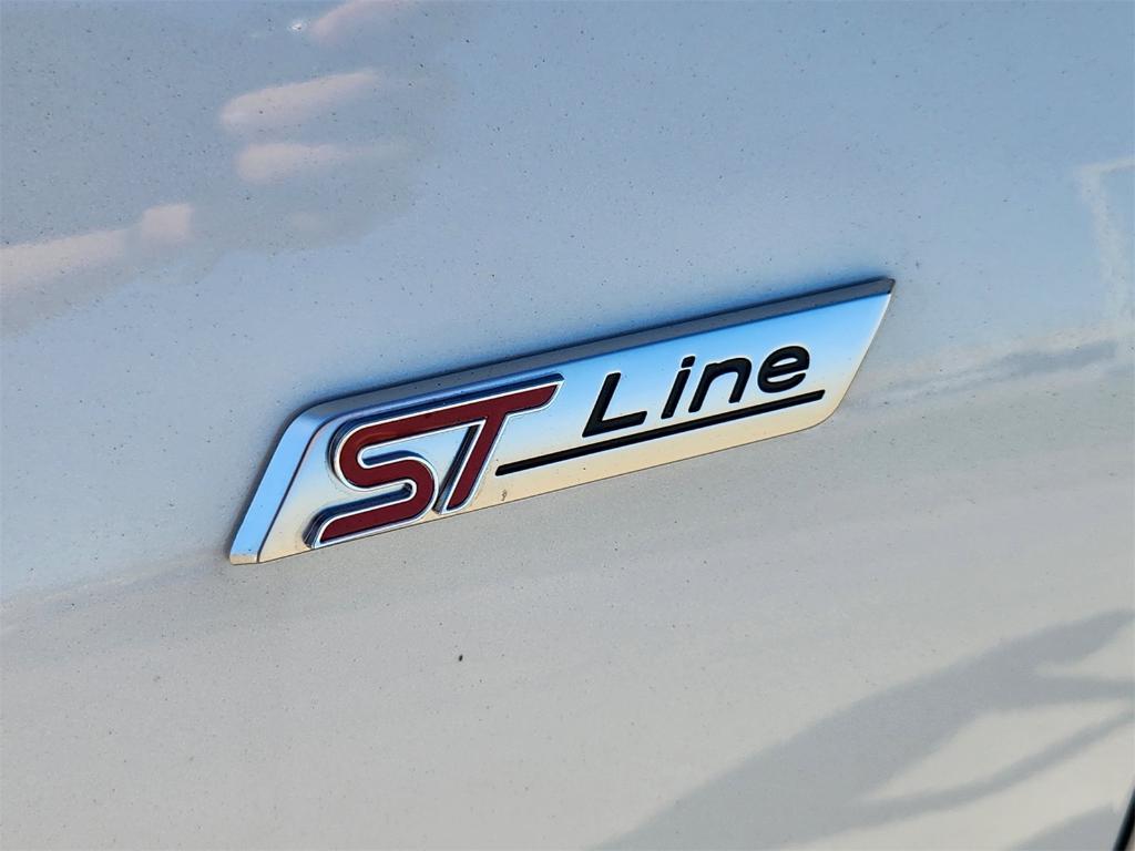 new 2025 Ford Escape car, priced at $24,190