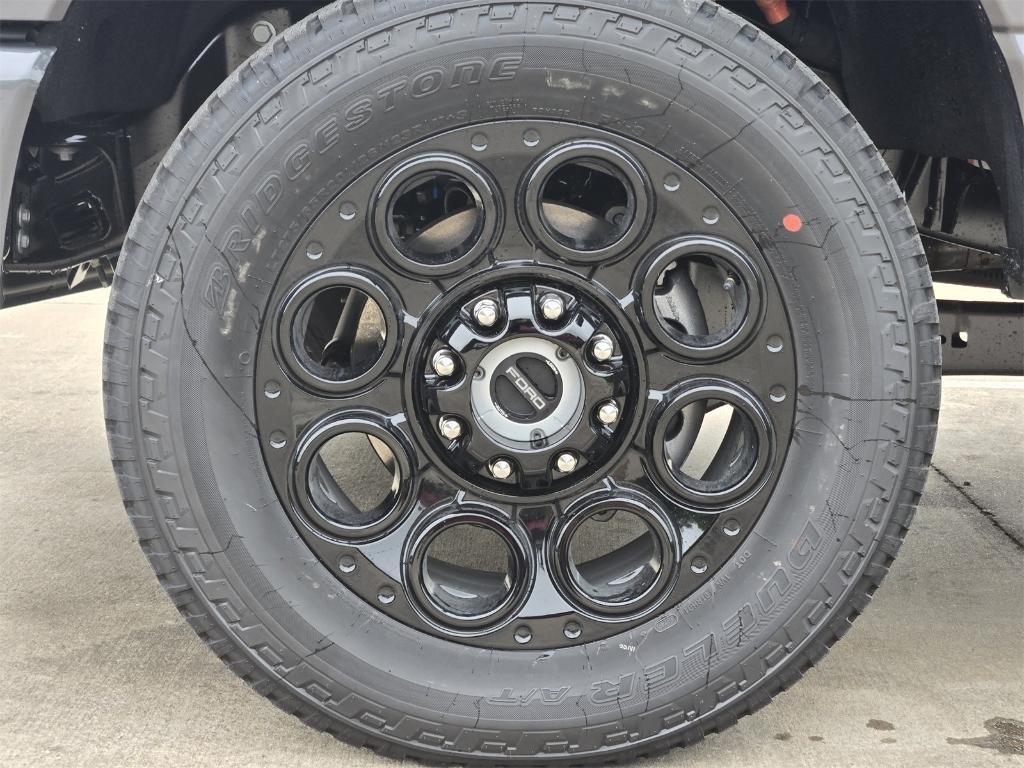 new 2025 Ford F-250 car, priced at $75,274