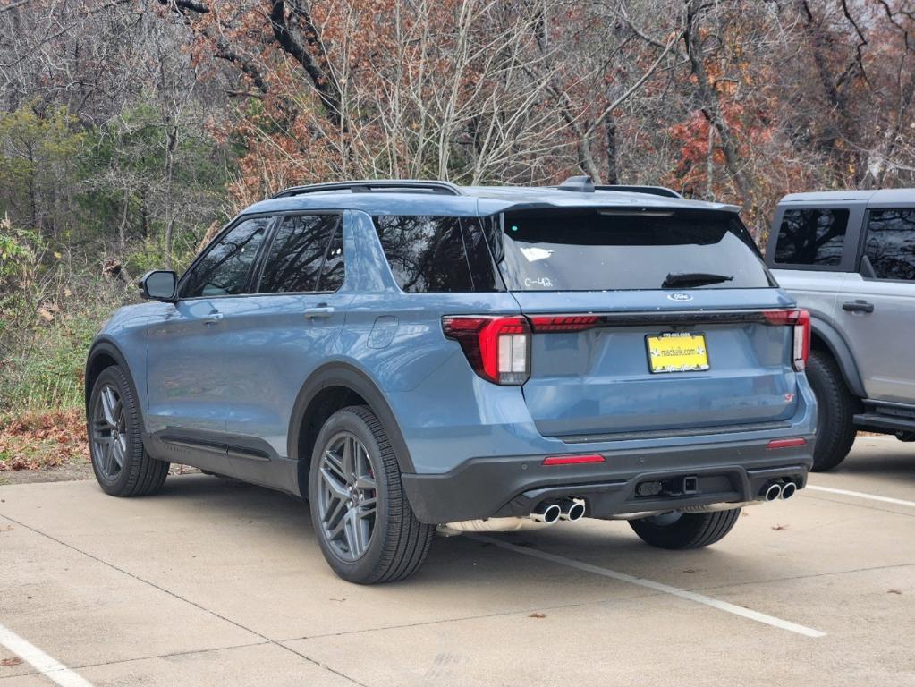 new 2025 Ford Explorer car, priced at $53,490