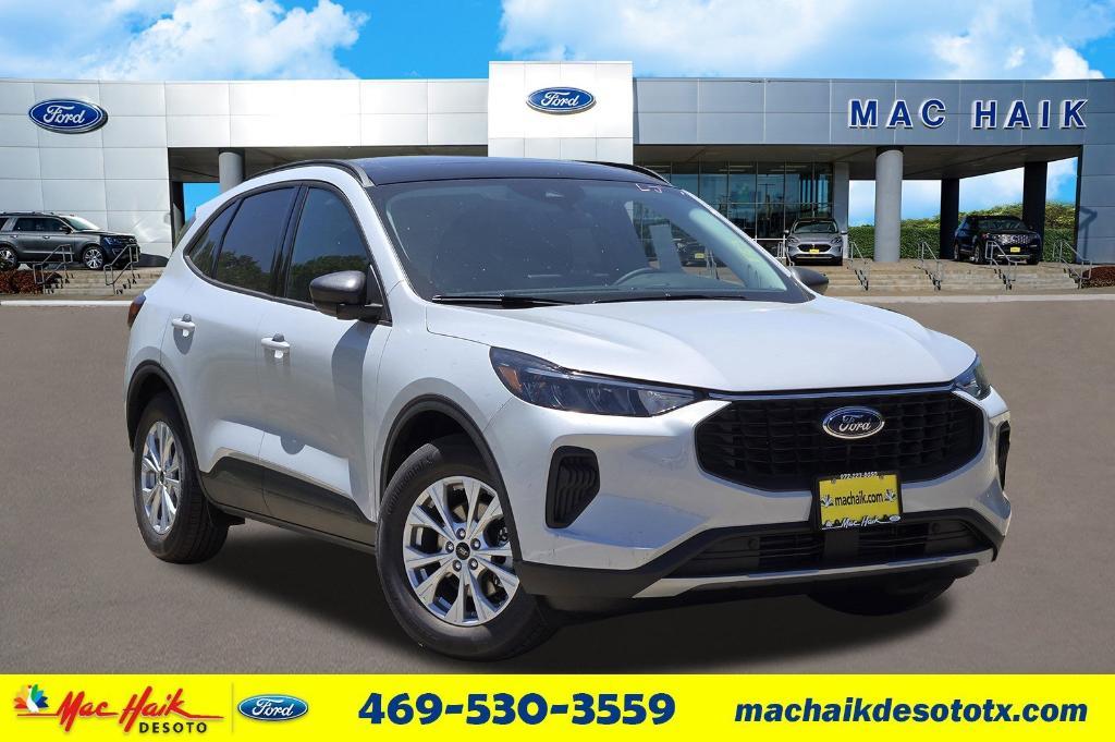 new 2025 Ford Escape car, priced at $30,074