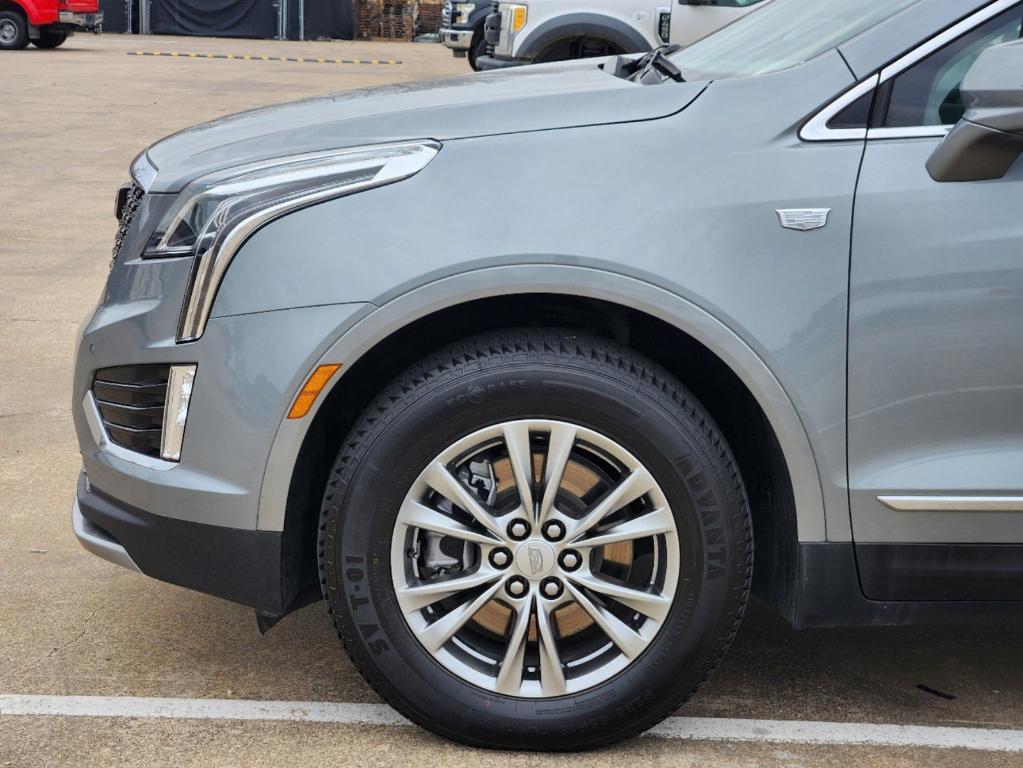 used 2023 Cadillac XT5 car, priced at $29,510