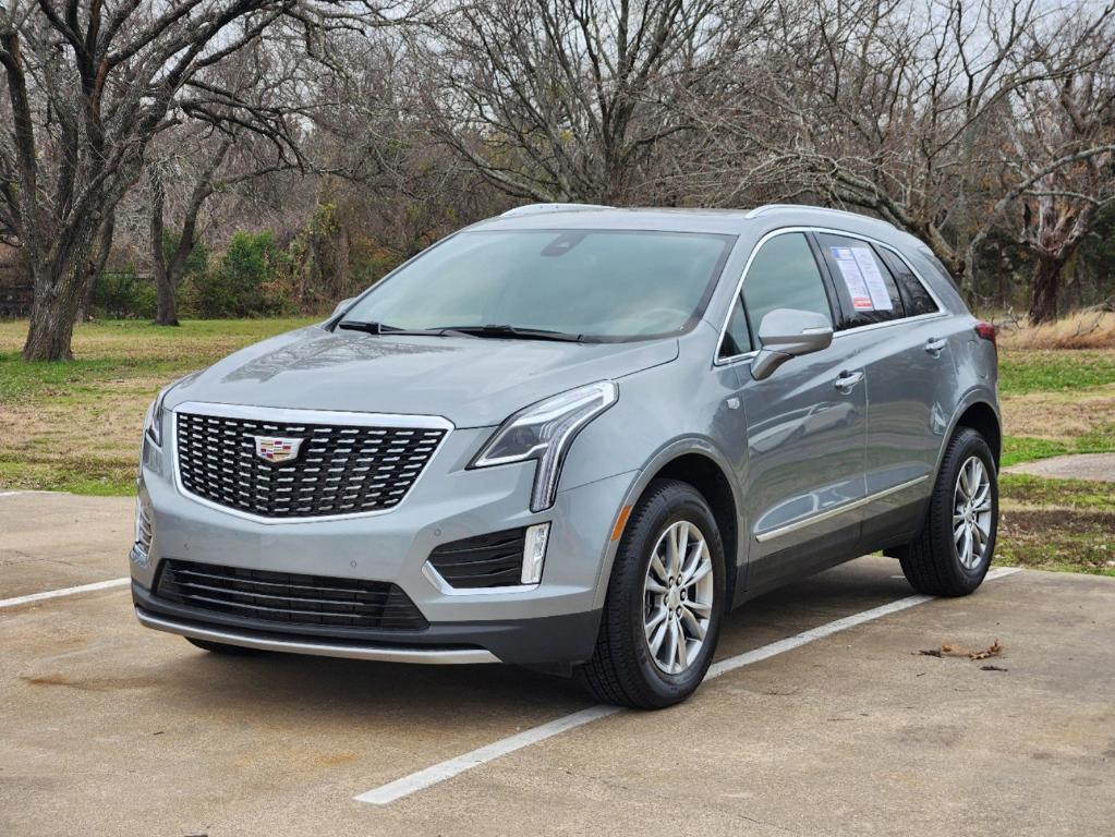 used 2023 Cadillac XT5 car, priced at $29,510