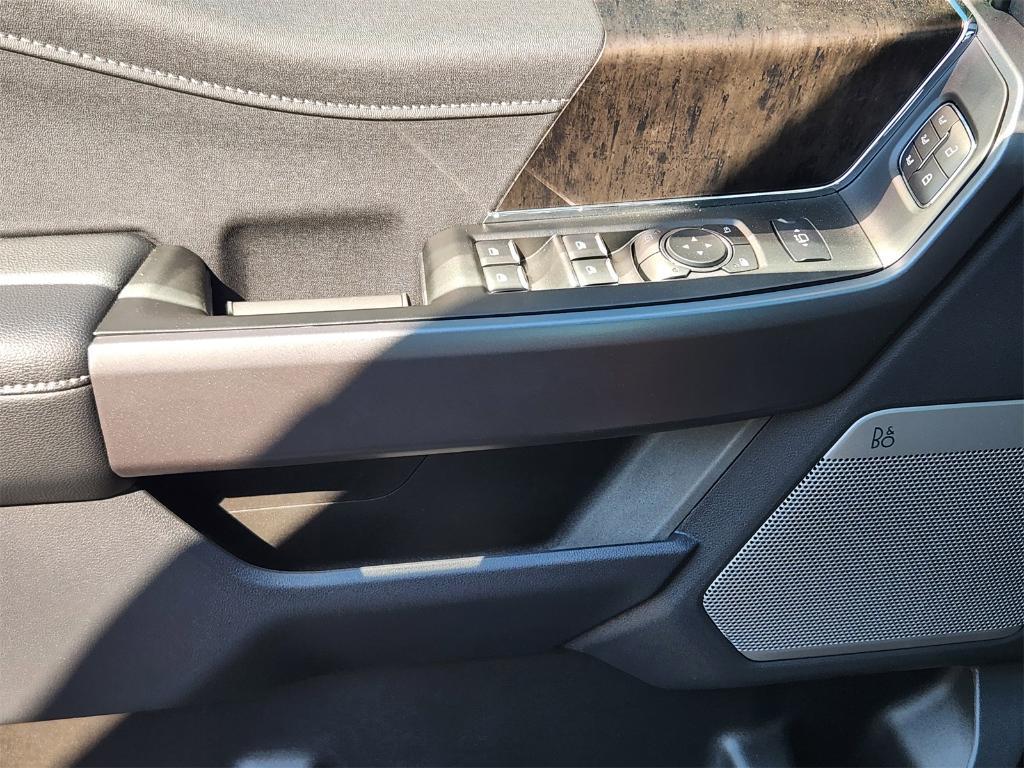 new 2025 Ford F-250 car, priced at $99,995