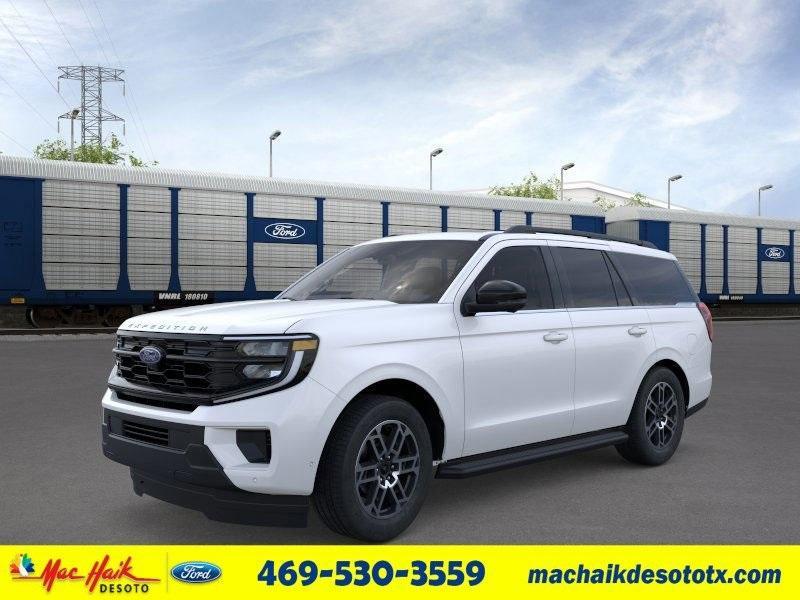 new 2025 Ford Expedition car, priced at $63,320