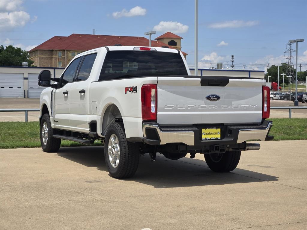 new 2025 Ford F-250 car, priced at $62,402