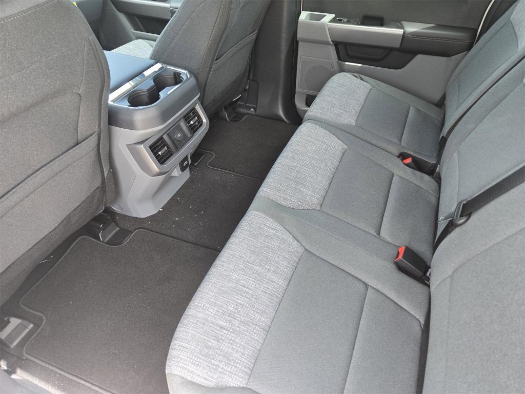 new 2025 Ford F-250 car, priced at $62,402
