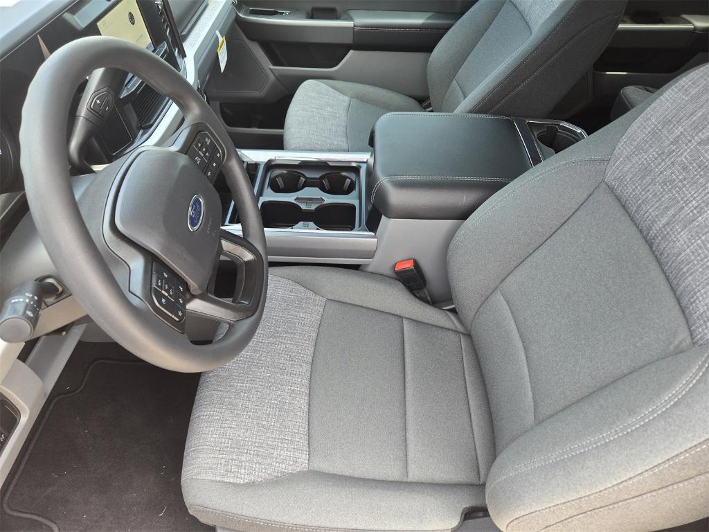 new 2025 Ford F-250 car, priced at $62,402