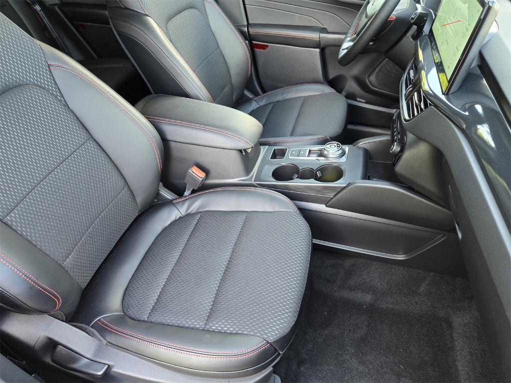 new 2025 Ford Escape car, priced at $27,500