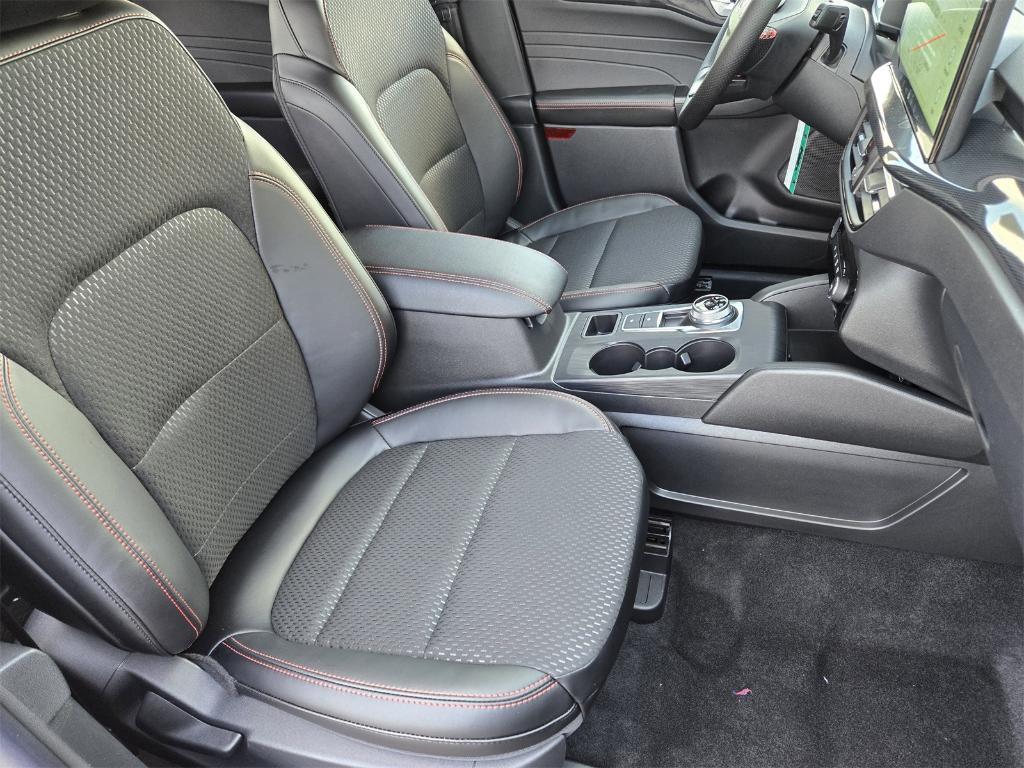 new 2025 Ford Escape car, priced at $30,894
