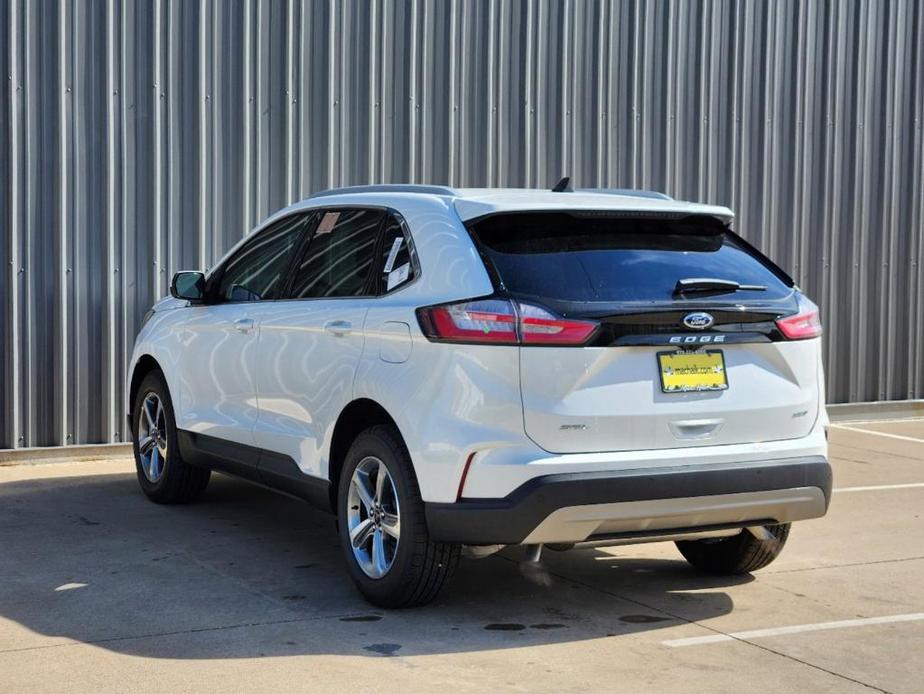 new 2024 Ford Edge car, priced at $30,465