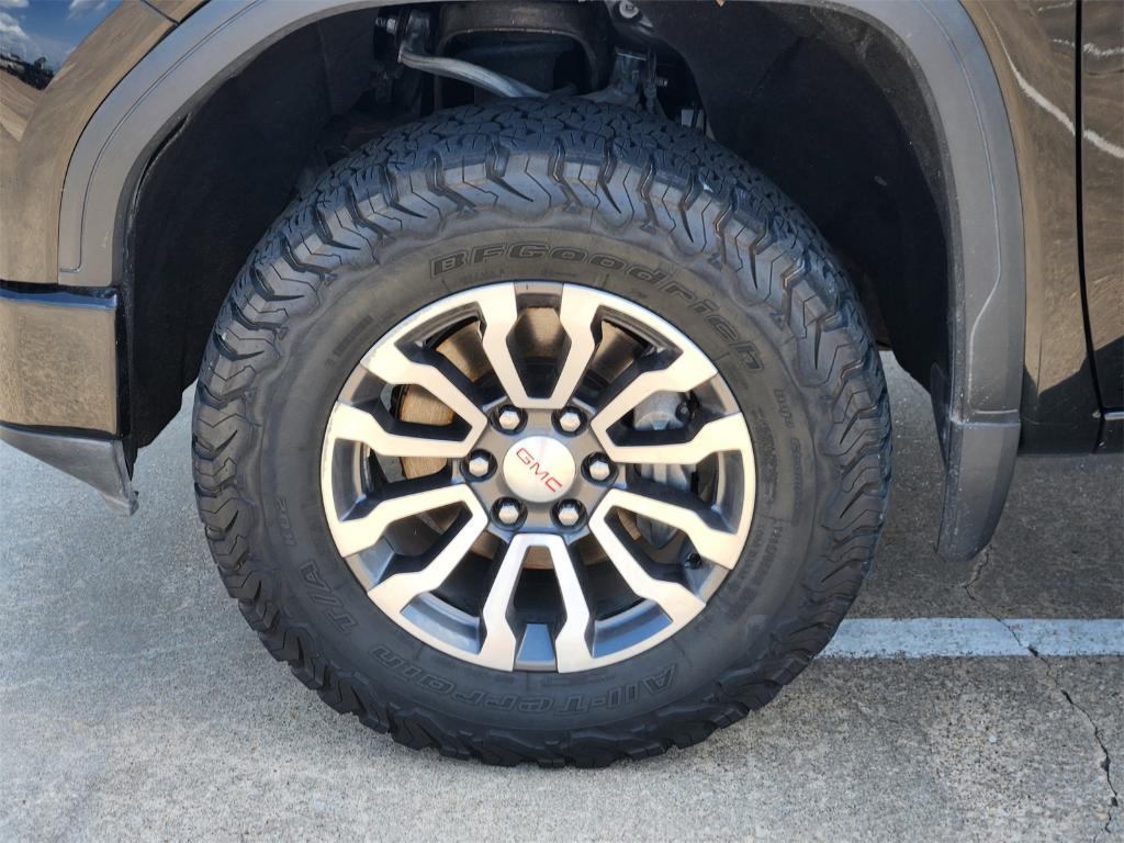 used 2019 GMC Sierra 1500 car, priced at $37,800
