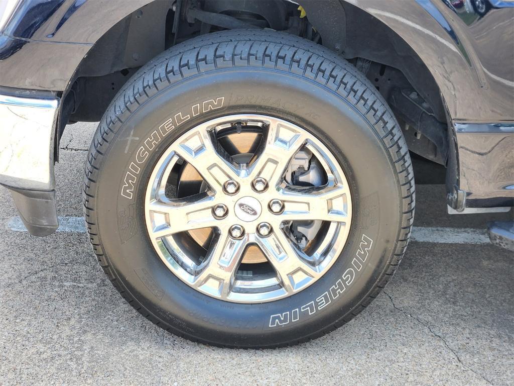 used 2021 Ford F-150 car, priced at $38,995