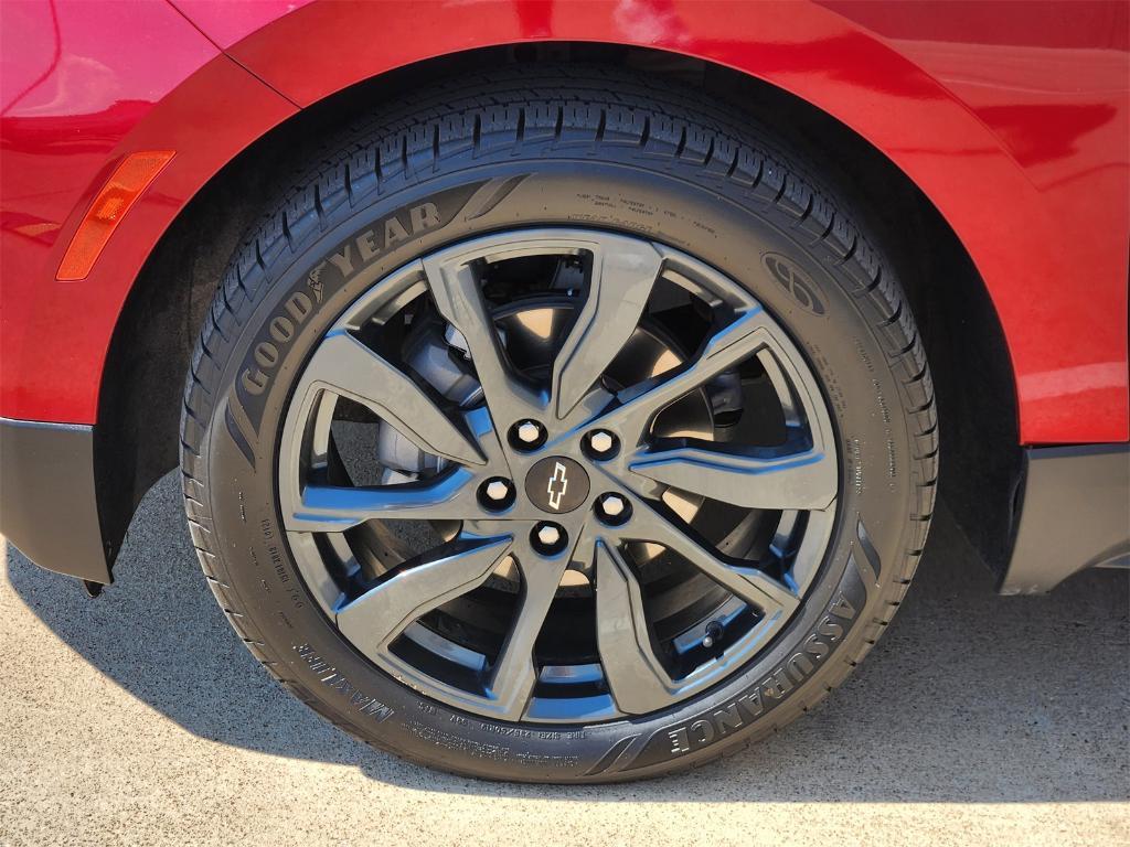 used 2022 Chevrolet Equinox car, priced at $21,650