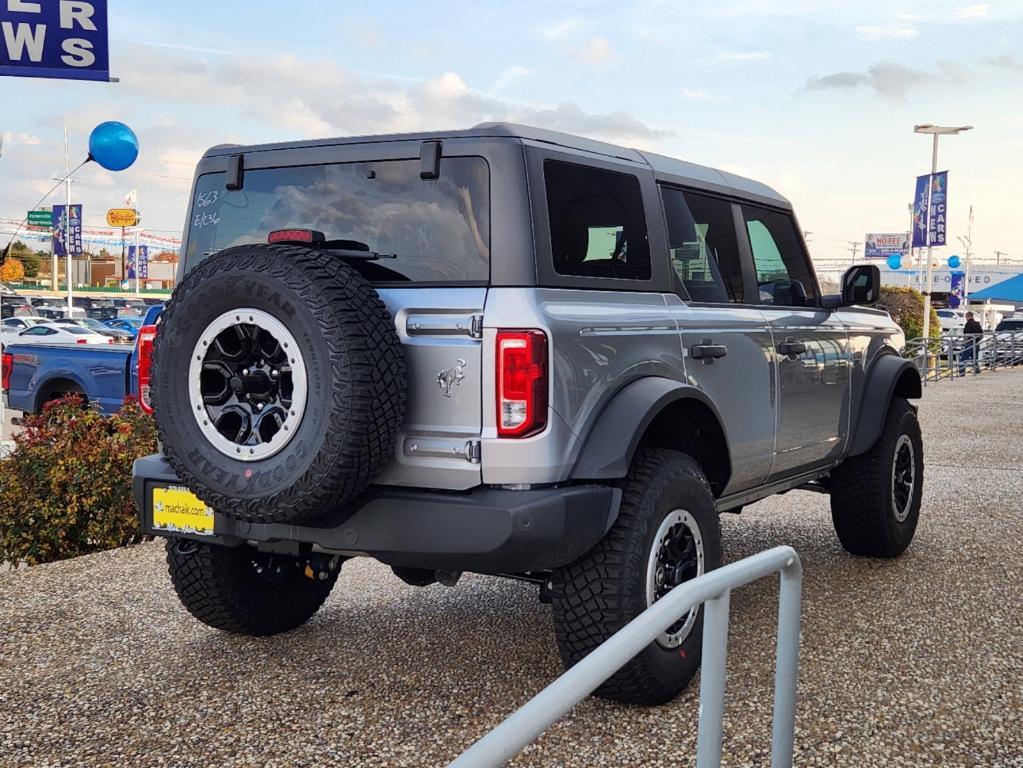 new 2024 Ford Bronco car, priced at $50,060