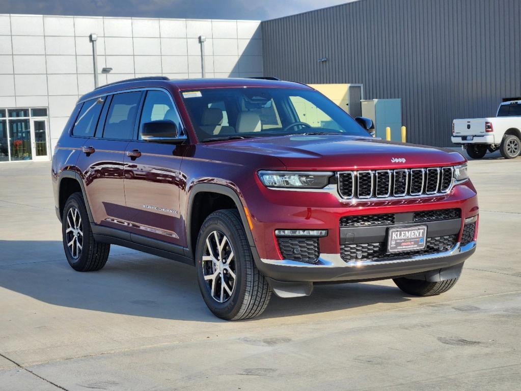 new 2025 Jeep Grand Cherokee L car, priced at $51,886