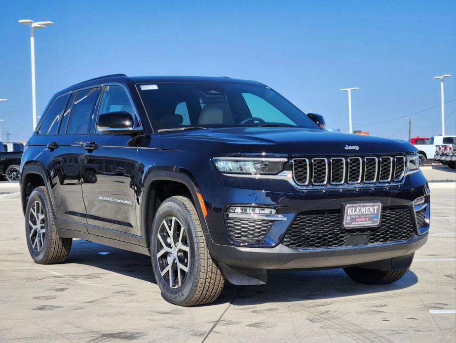 new 2024 Jeep Grand Cherokee car, priced at $41,545