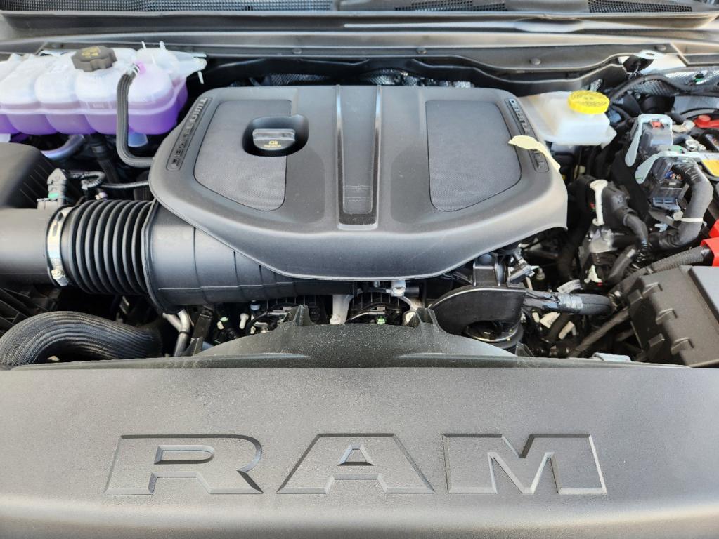 new 2025 Ram 1500 car, priced at $59,926