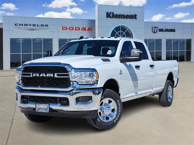 new 2024 Ram 3500 car, priced at $61,643