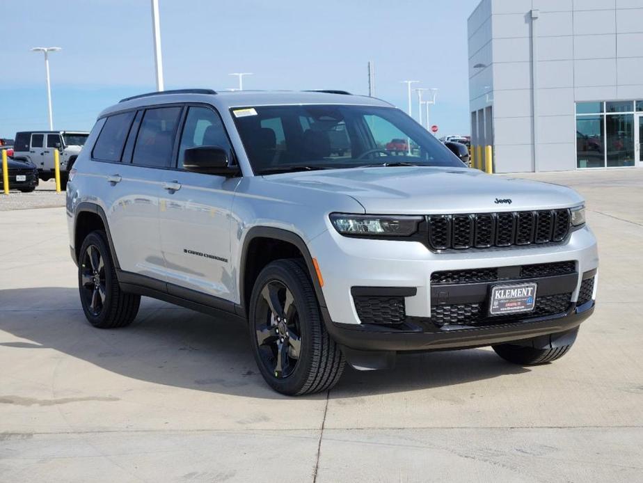 new 2025 Jeep Grand Cherokee L car, priced at $44,446