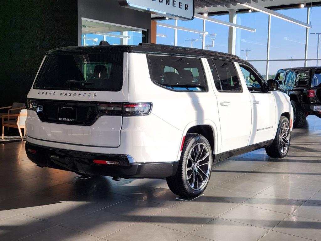 new 2024 Jeep Grand Wagoneer L car, priced at $93,871