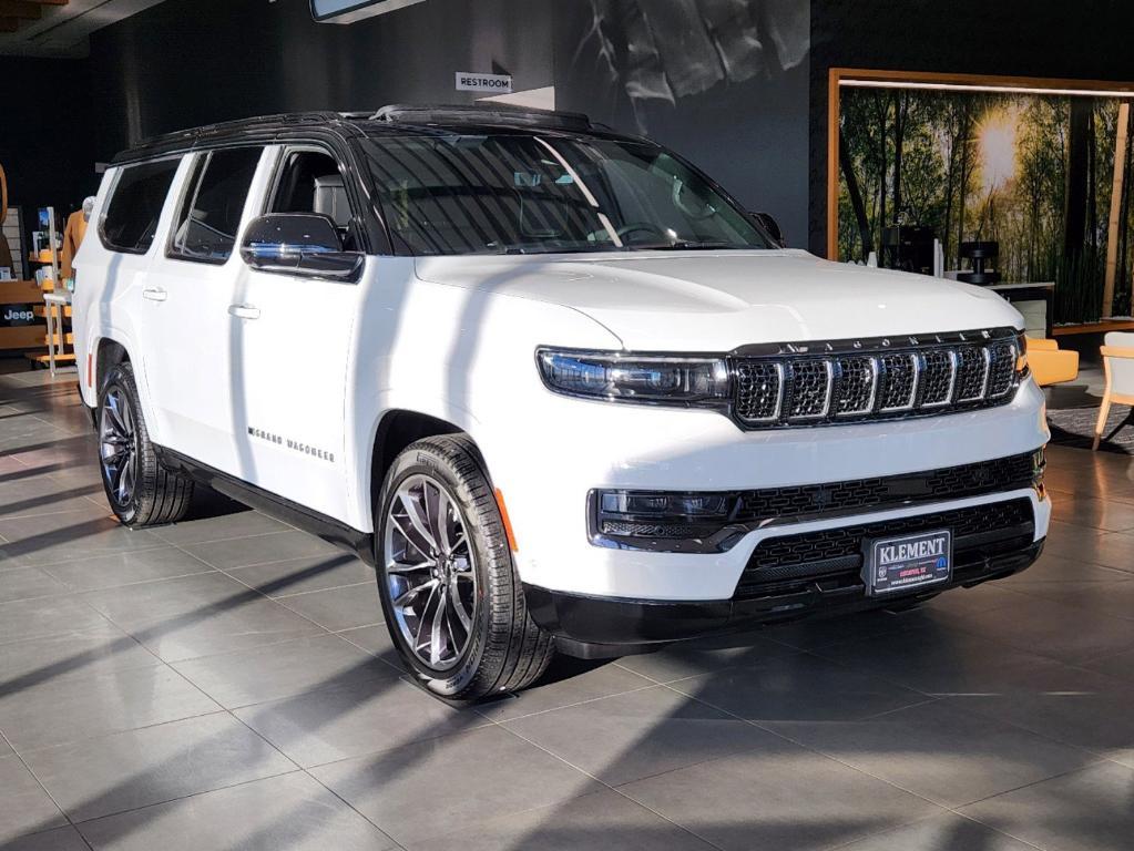 new 2024 Jeep Grand Wagoneer L car, priced at $93,871