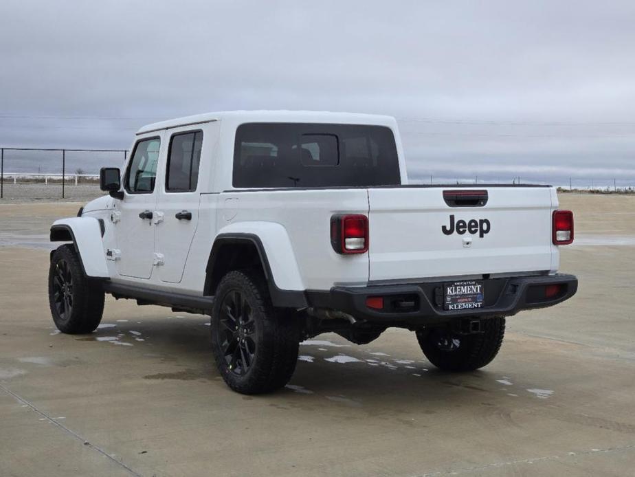 new 2025 Jeep Gladiator car, priced at $43,580