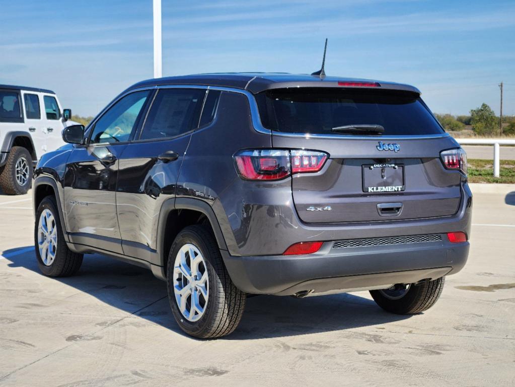 new 2024 Jeep Compass car, priced at $27,111