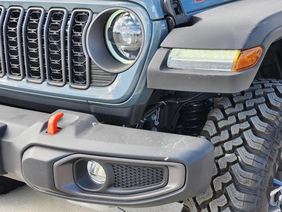 new 2024 Jeep Gladiator car, priced at $51,890