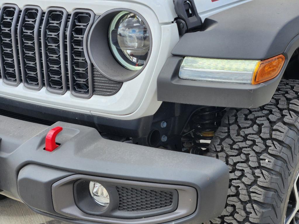 new 2024 Jeep Wrangler car, priced at $57,604