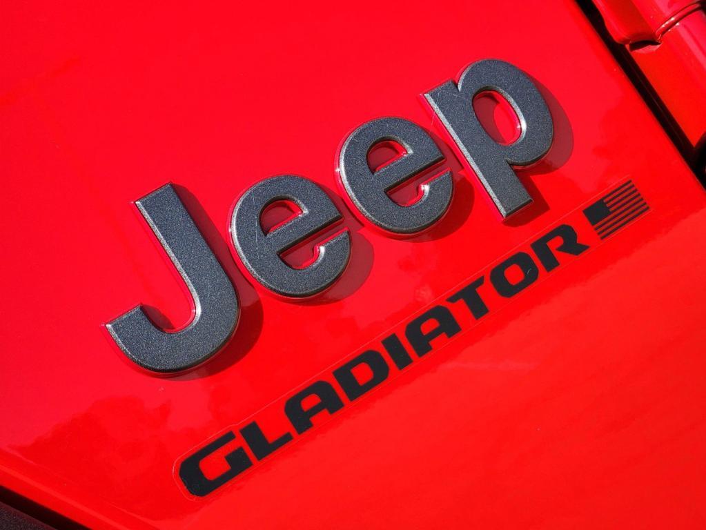 new 2024 Jeep Gladiator car, priced at $51,920