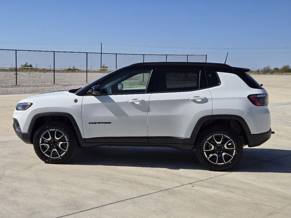 new 2024 Jeep Compass car, priced at $30,213