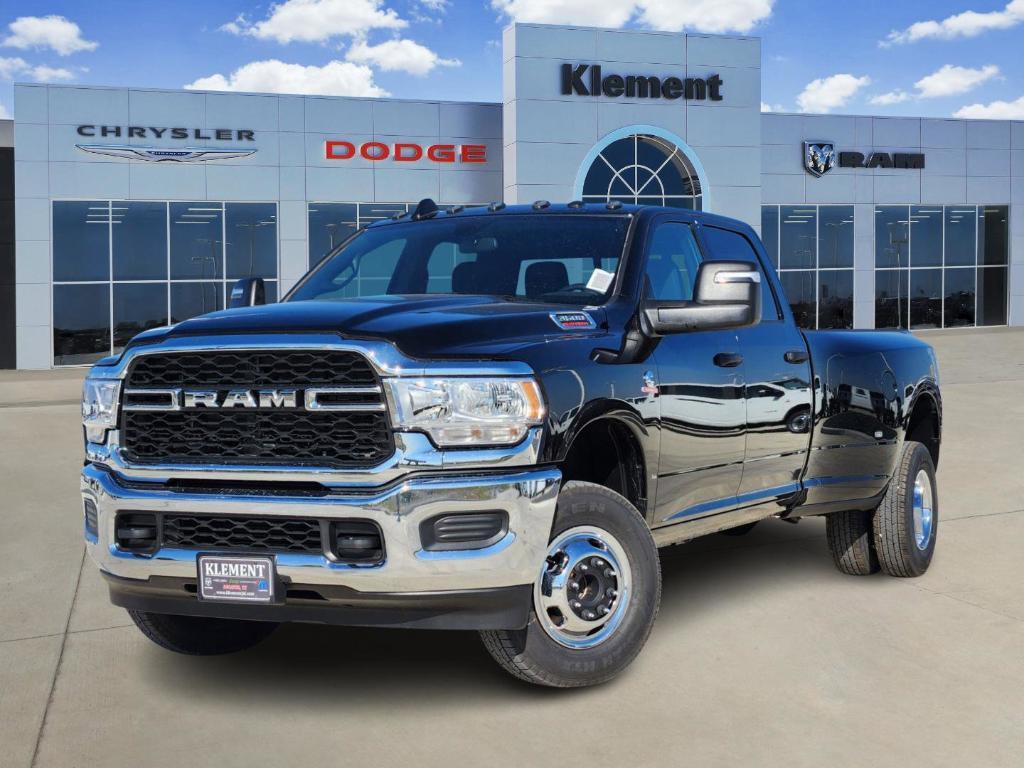 new 2024 Ram 3500 car, priced at $62,338