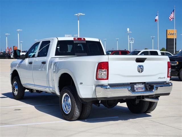 new 2024 Ram 3500 car, priced at $62,452