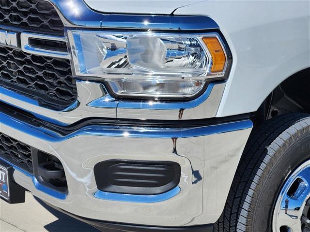 new 2024 Ram 3500 car, priced at $62,452